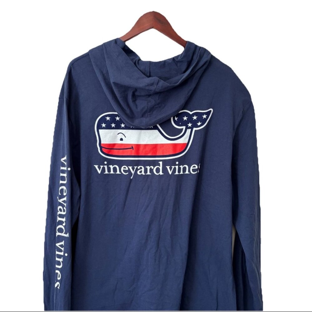 New Vineyard Vines Graphic Hoodie Shirt Flag Whale